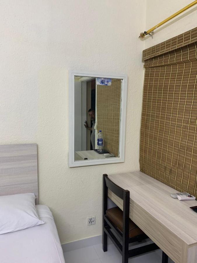 Airport Hotel Karachi Extérieur photo