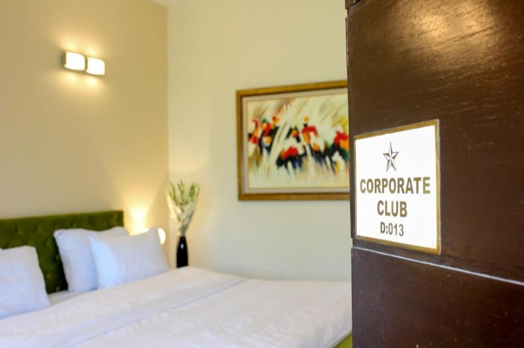 Airport Hotel Karachi Extérieur photo