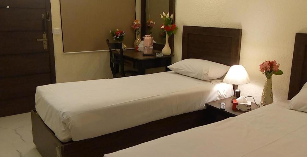 Airport Hotel Karachi Extérieur photo