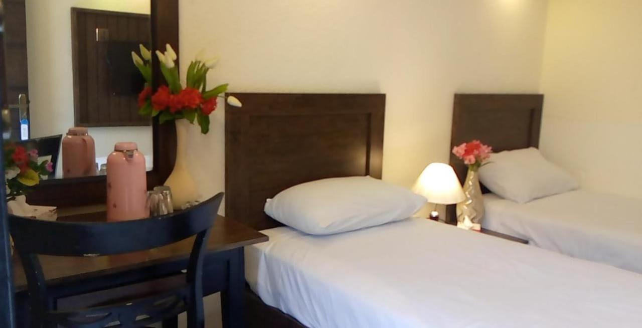 Airport Hotel Karachi Extérieur photo